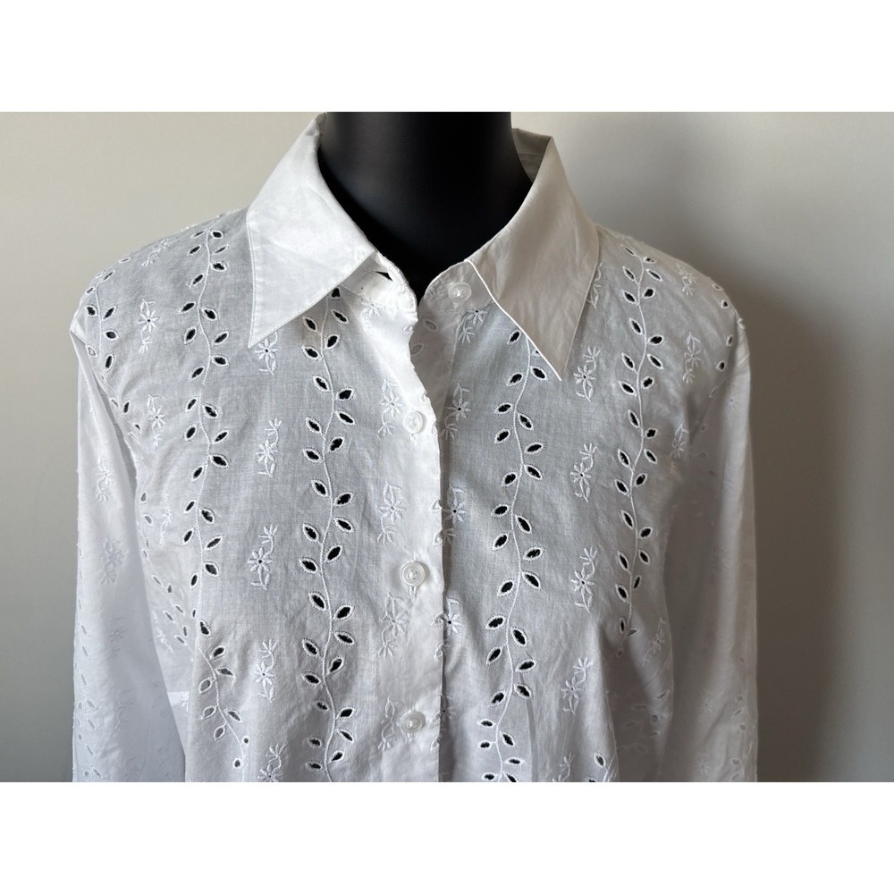 Talbots Woman Petites 16W White Embroidered Eyelet Button Down Blouse Plus - Picture 2 of 16